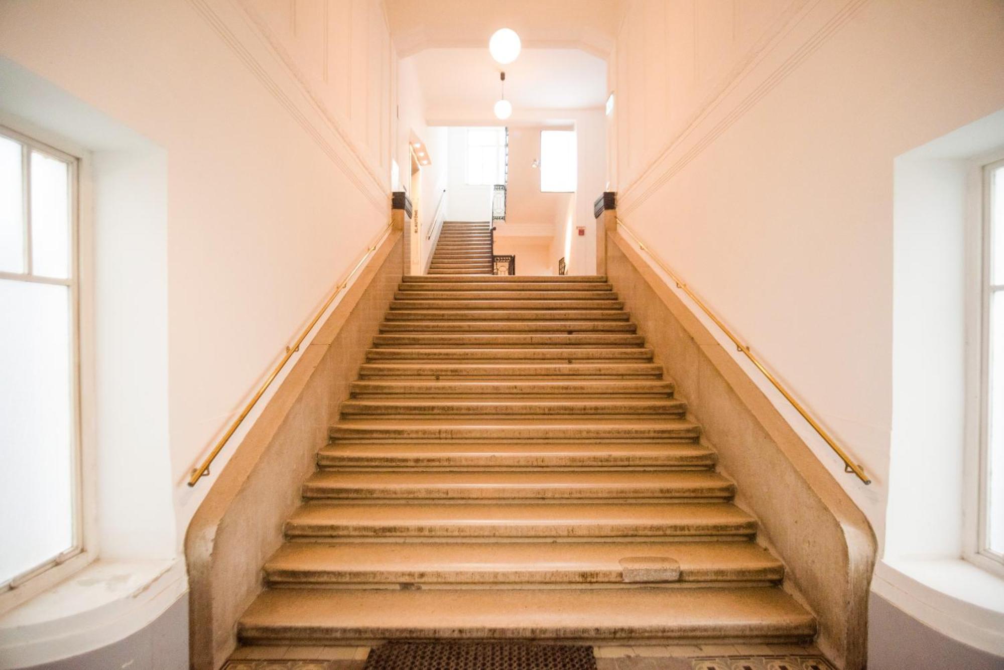 Royal Residence Haus Des Meeres Вена Экстерьер фото